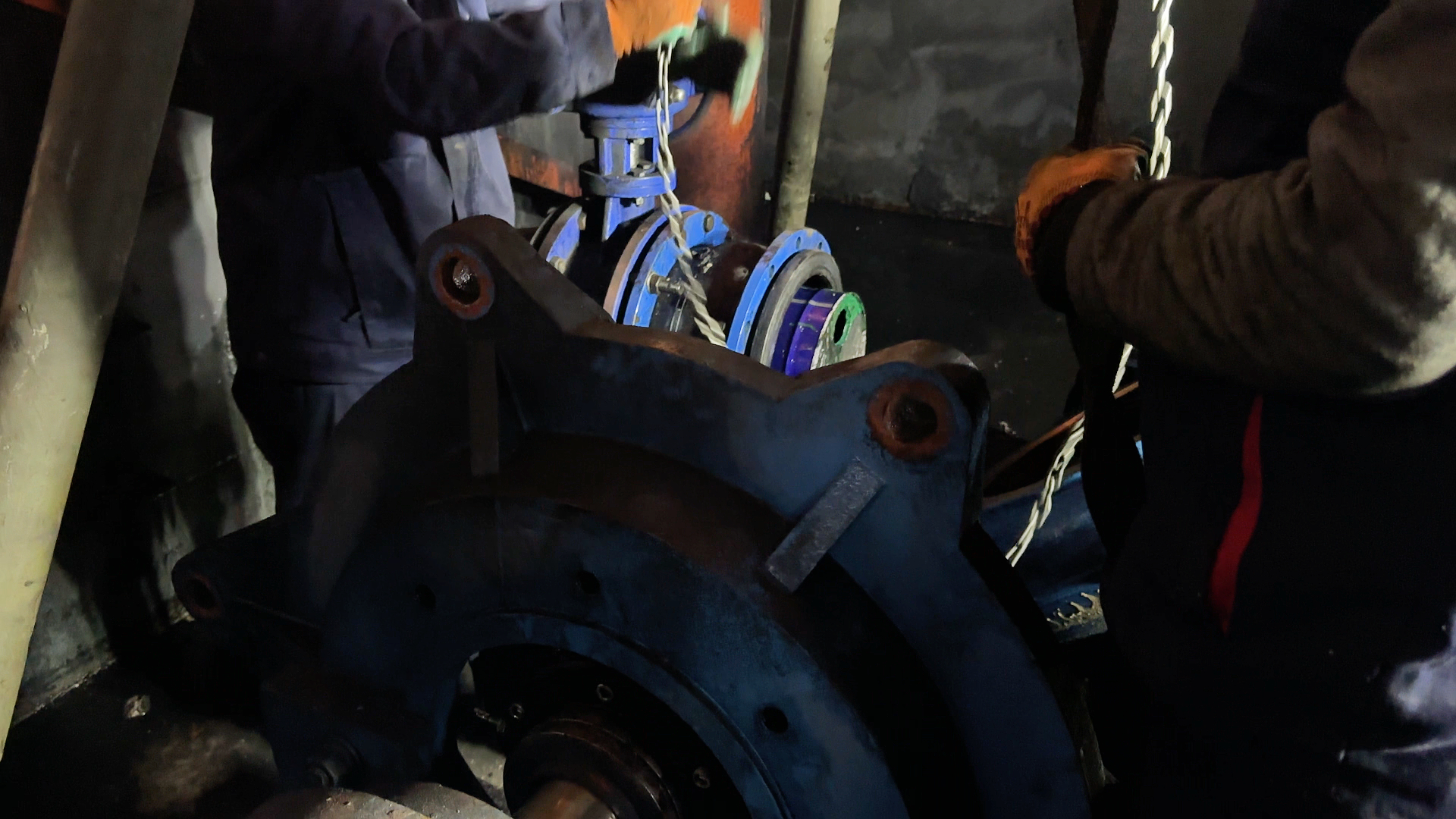 2月12日 泵2(1).jpg